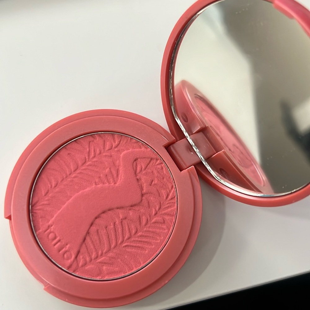 TARTE FULL SIZE BLUSH MATTE PINK - “Blissful”
